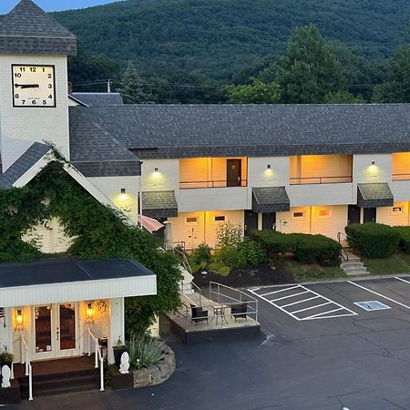 The Black Mountain Inn 브레틀보로 외부 사진