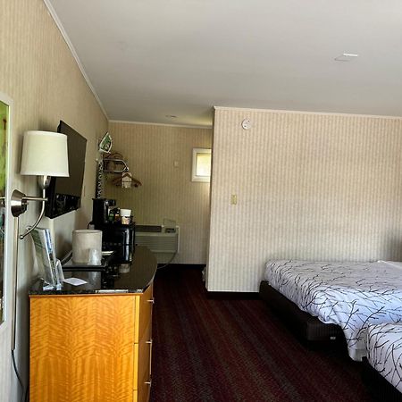 The Black Mountain Inn 브레틀보로 외부 사진